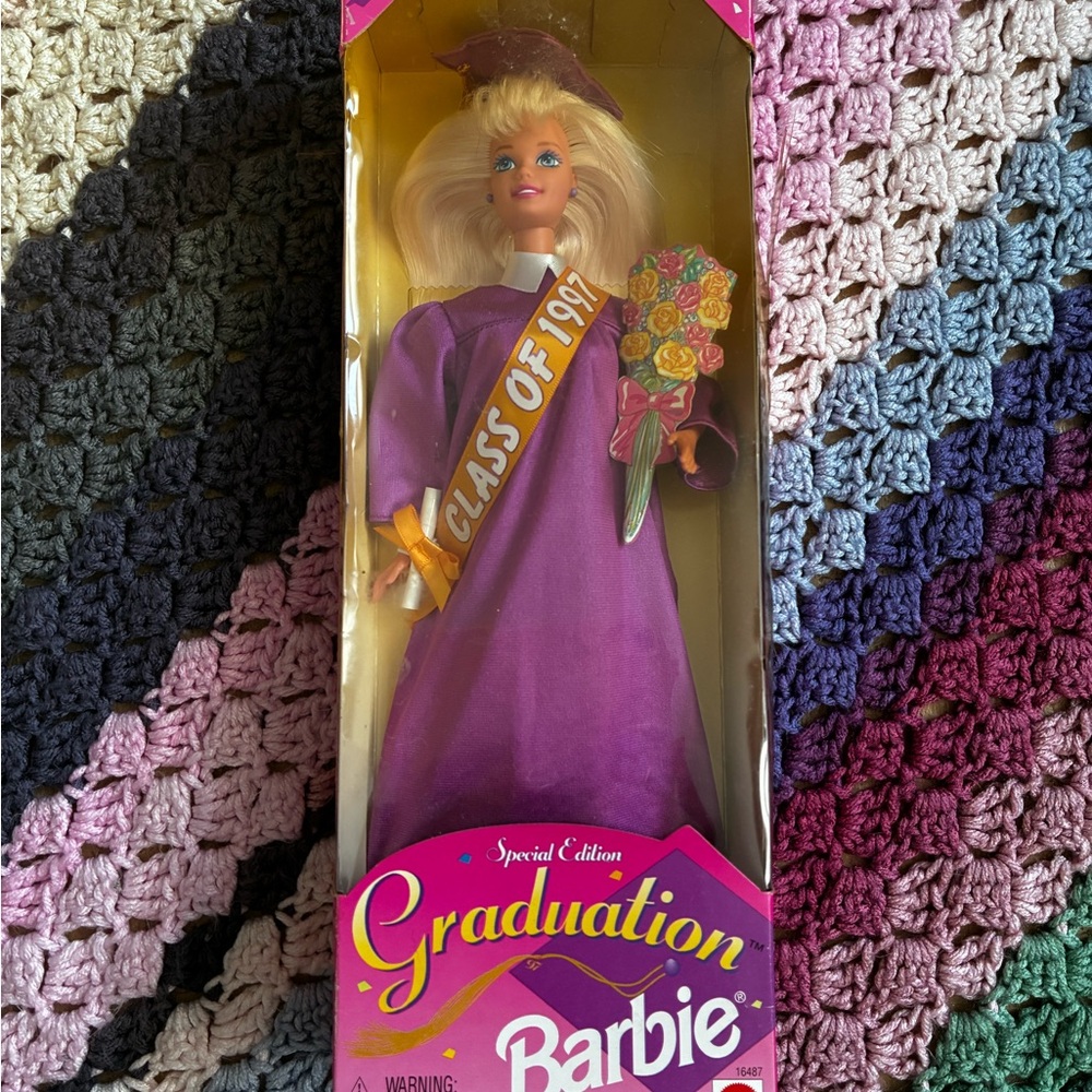 Vintage Mattel Barbie Graduation Doll Class of 1997 Special Edition